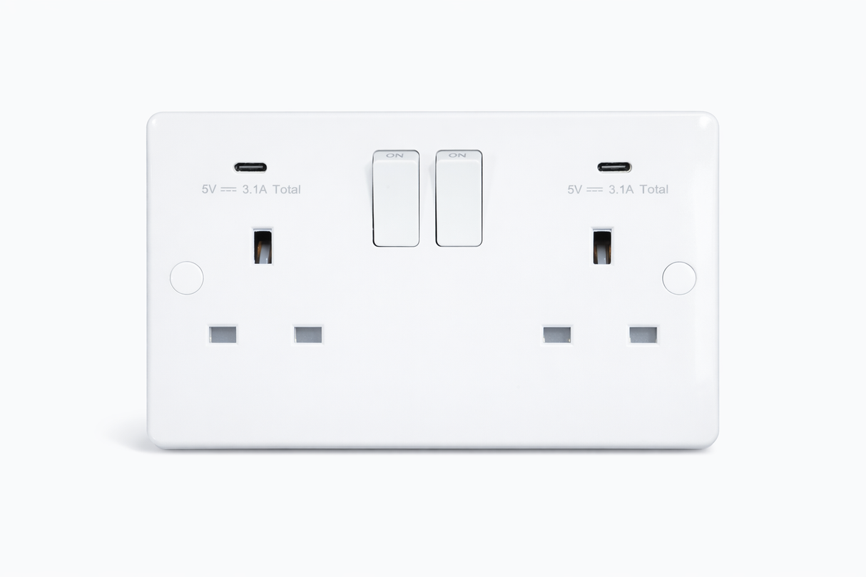 SHPELEC® White 2 Gang Switched Socket with Dual USB-C Ports | Round Edge | 13A | 5V 3.1A Per Port | BS 1363