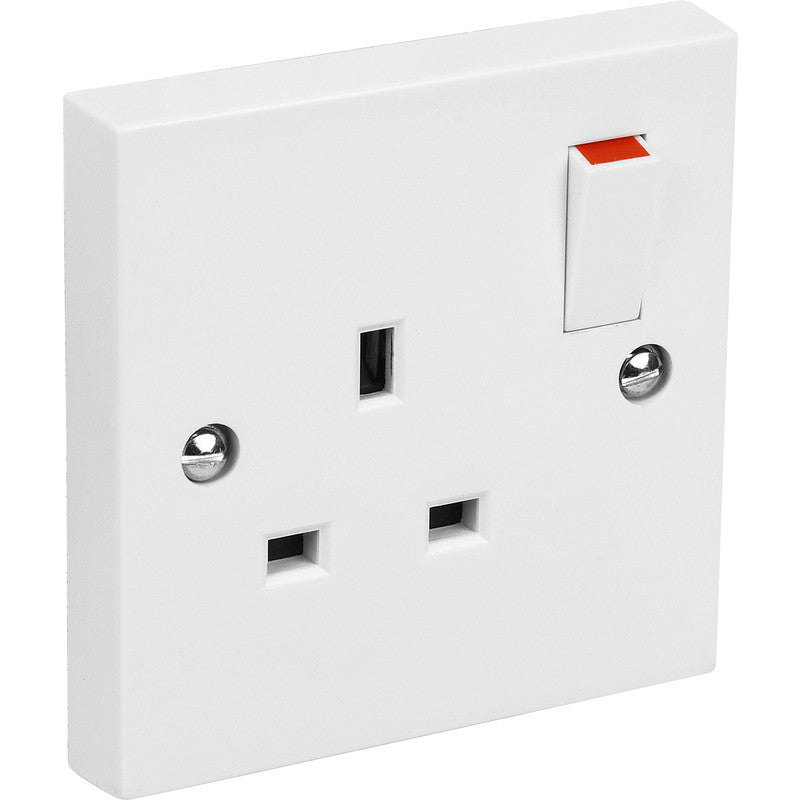Axiom Switched Socket 1 Gang Double Pole